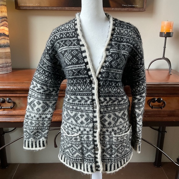 Jones New York Sport Wool-Blend Knit, Button-Up Sweater. Black/White. Size L - Picture 1 of 8